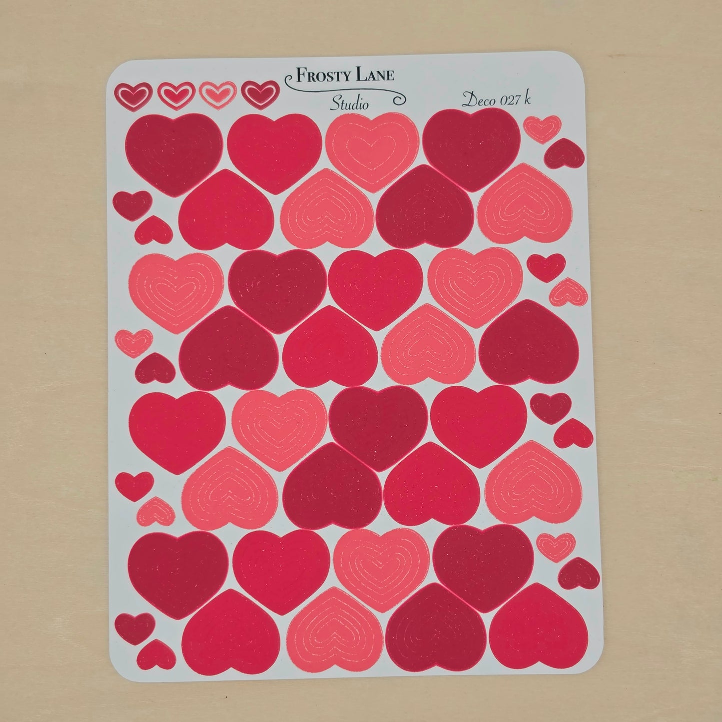 Deco027.k. Red Heart Outline Sticker Sheet